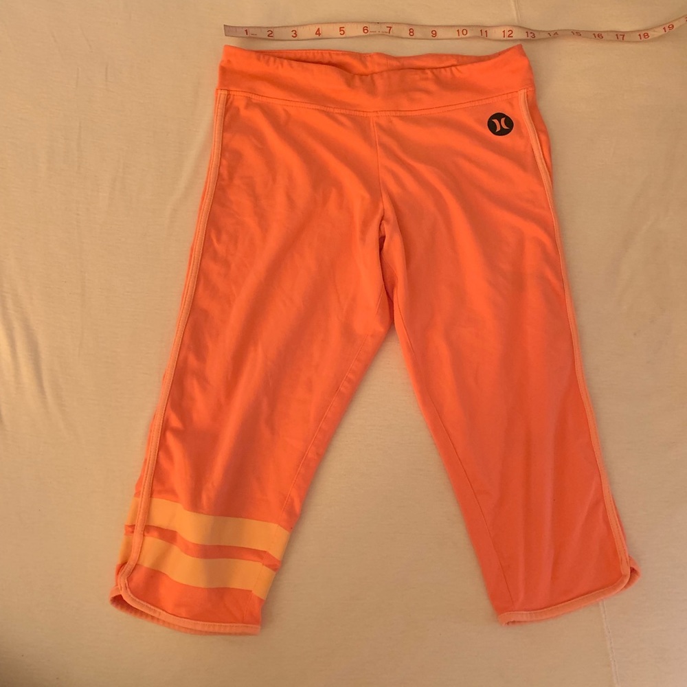 Hurley Nike Dri-Fit cropped leggings M